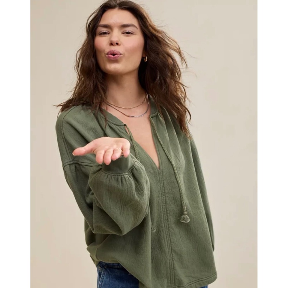 Aerie Easy Street Textured V-Neck Sweatshirt Olive Green Medium Balloon Sleeve